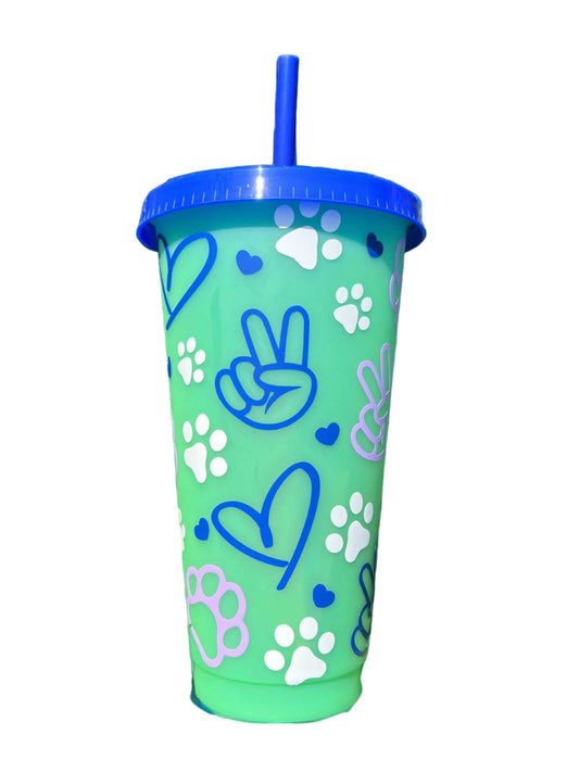 Peace Love Dogs, 24 oz Color Changing Cup Sewchipper